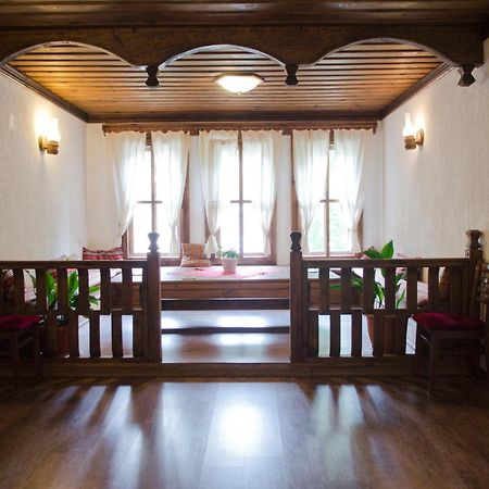 Petko Takov'S House Hotel Smolyan Exterior photo