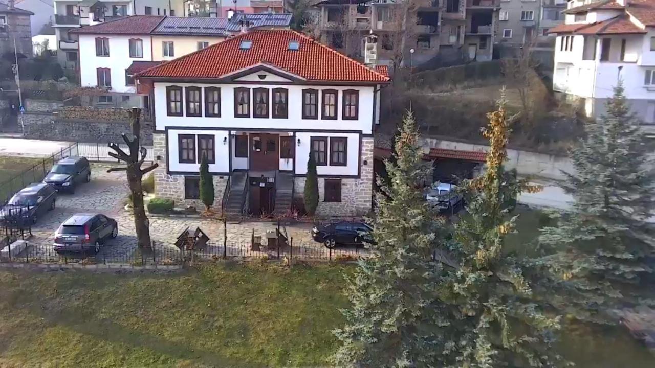 Petko Takov'S House Hotel Smolyan Exterior photo